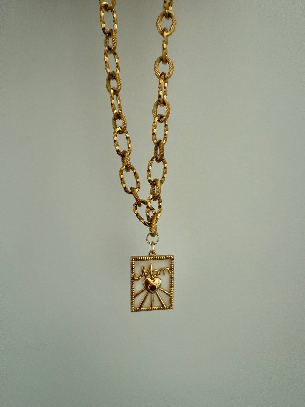 Collier "mom" (édition limitée)