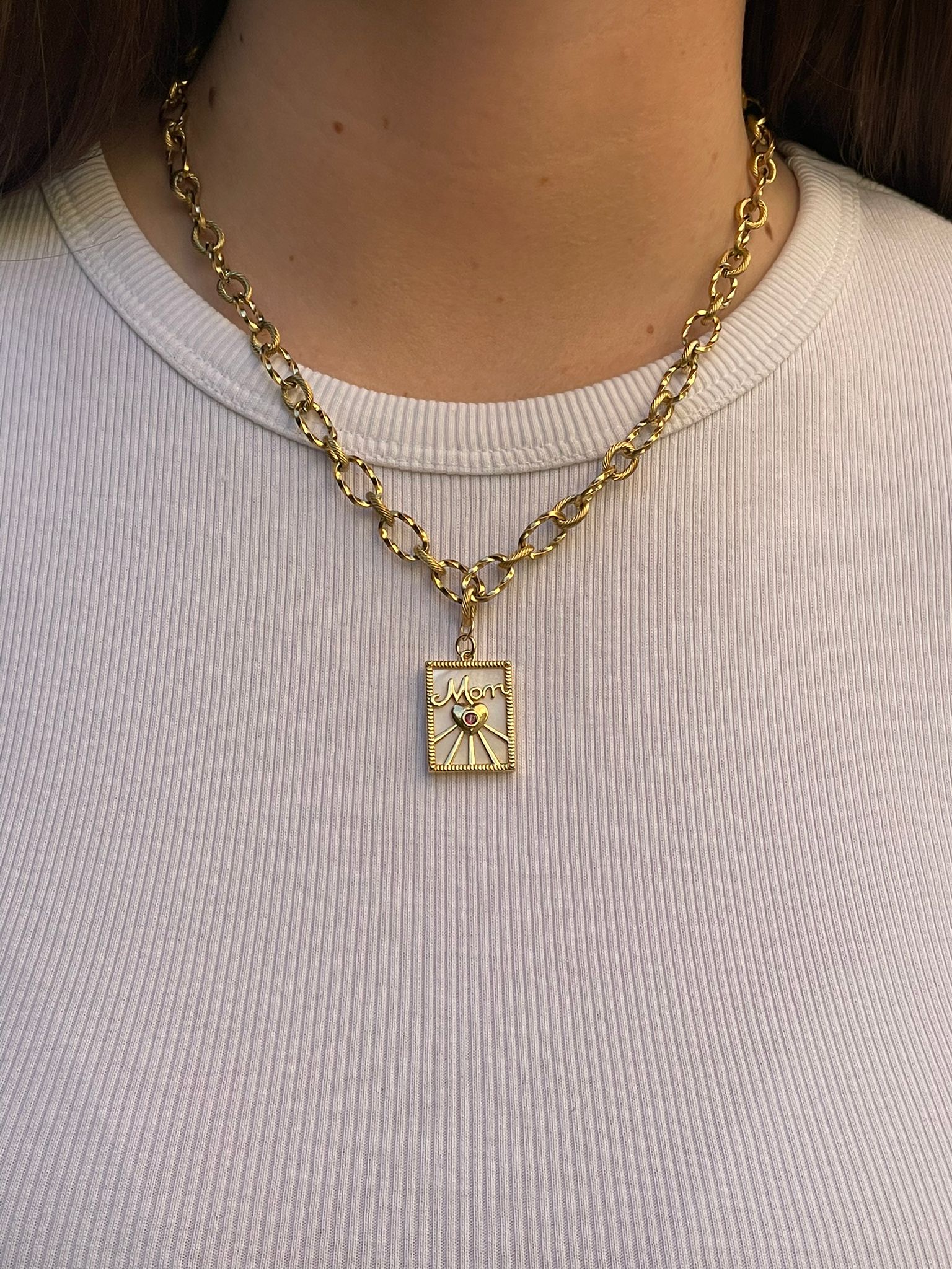 Collier "mom" (édition limitée)